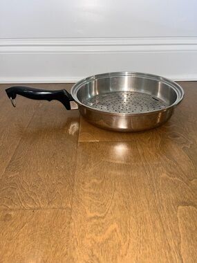 Chef’s Ware 11 Inch Stainless Steel Frying Pan w/ Insert-